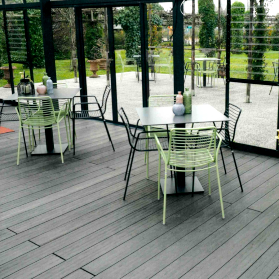 WPC-marina-pacto-linosa-decking-mattioli-legnami-viterbo-immagine-veranda.